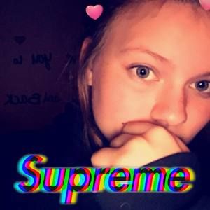 Meet your Posher, Lexis